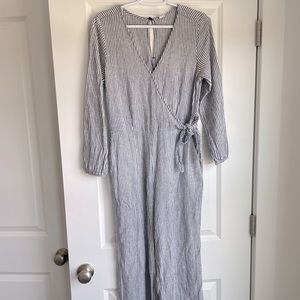 Old Navy Blue Striped Tied Romper